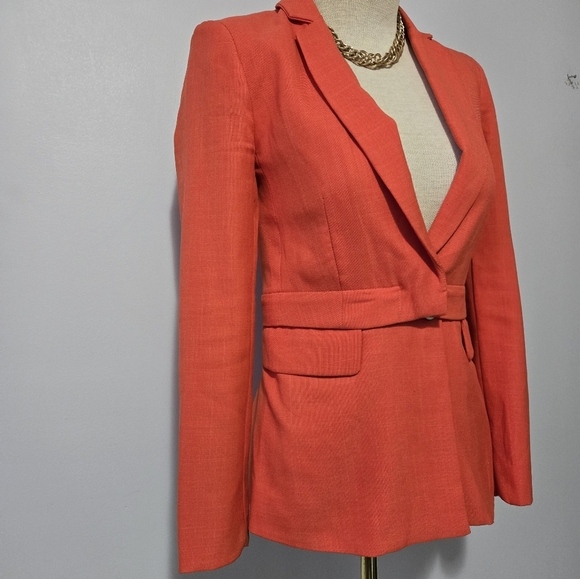 W118 BY WALTER BAKER Orange Midzipped Blazer. Size XS - Picture 3 of 15
